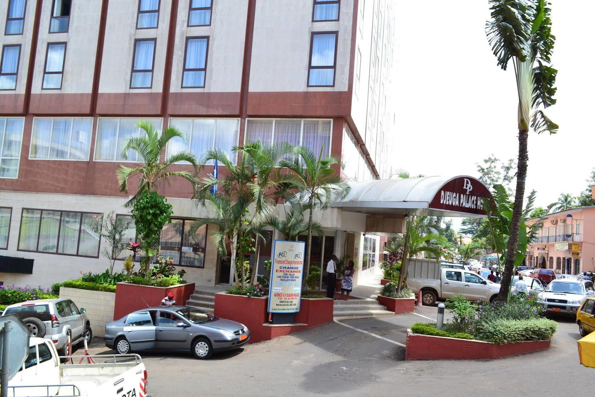 Djeuga Palace Yaoundé Extérieur photo